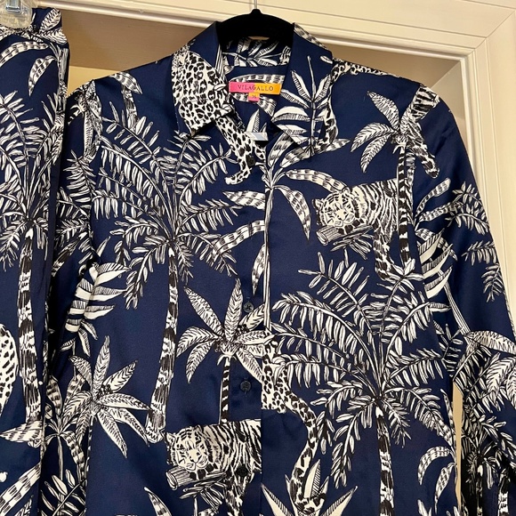 NWOT Vilagallo Navy White Jungle Print Blouse & Pant Set Size 36 or US XS - Picture 3 of 4